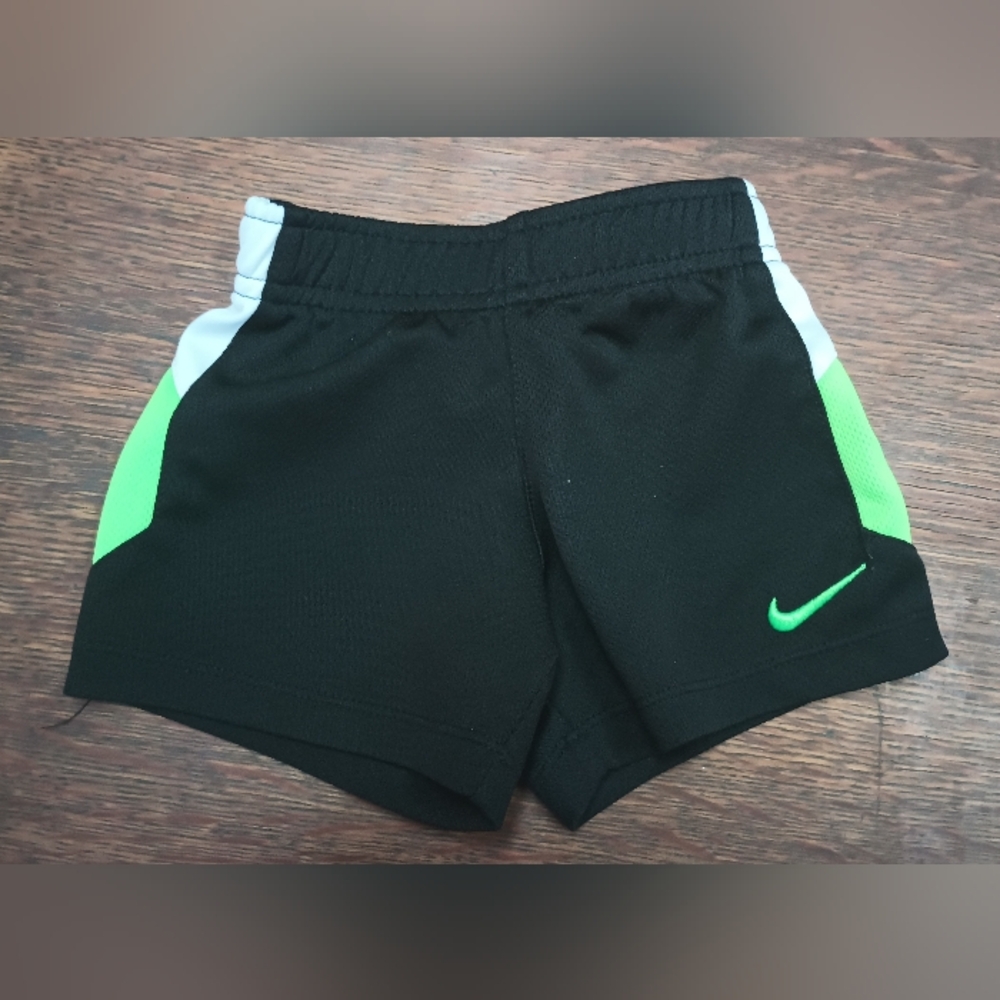 Nike Kids 12m Black and Green Shorts